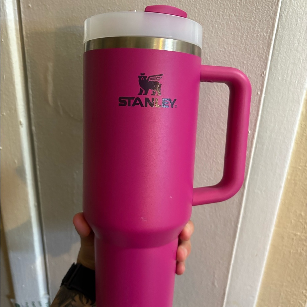 Stanley Fuchsia 40oz